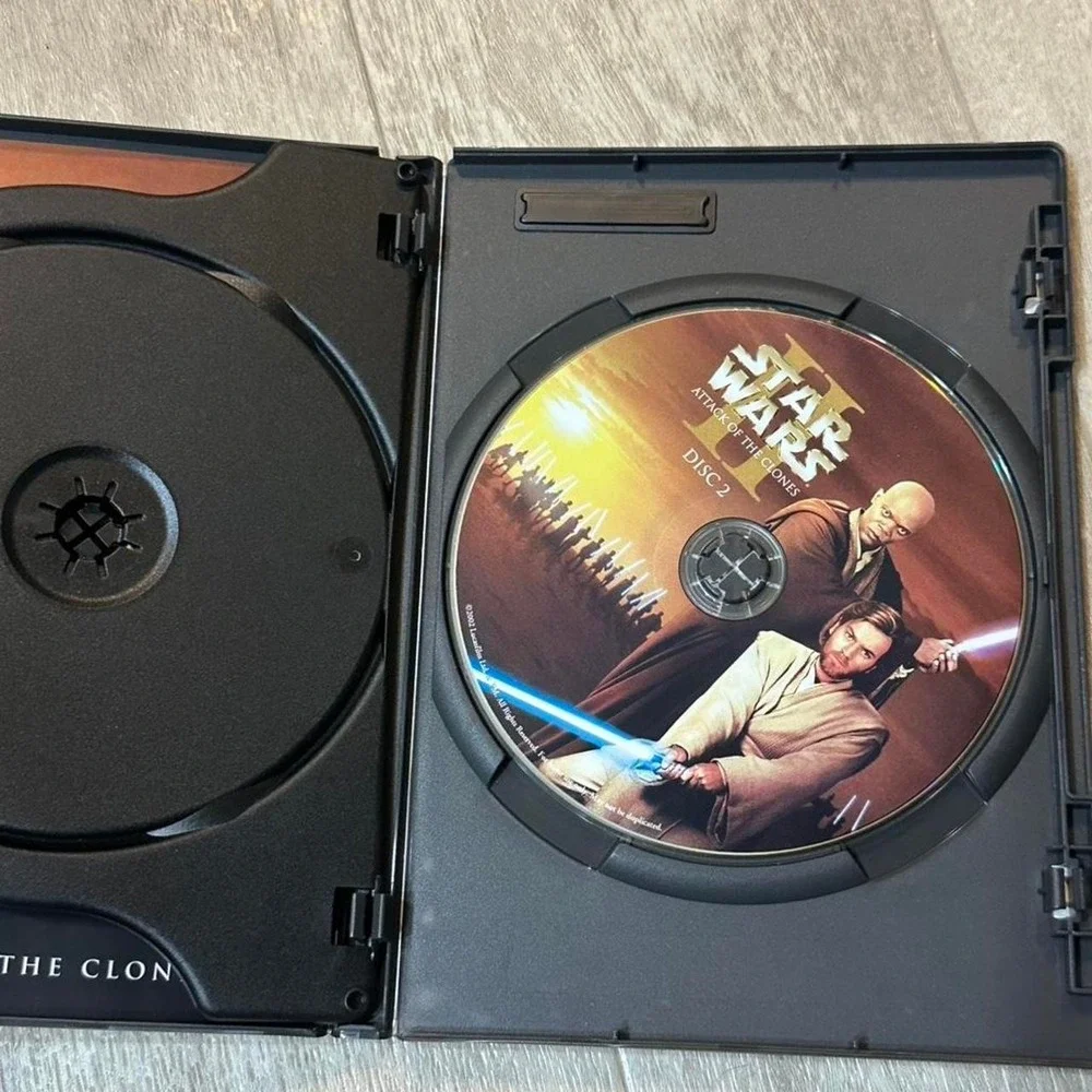 Star Wars II: Attack of the Clones DVD set